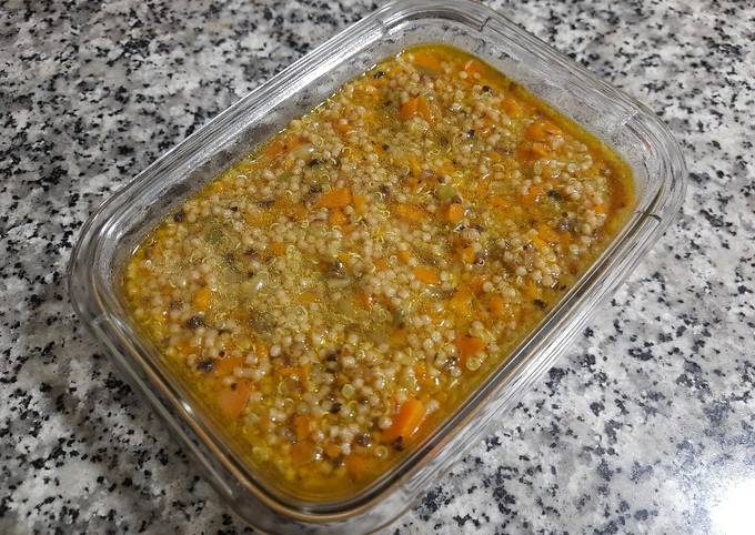 Sopa juliana con quinoa