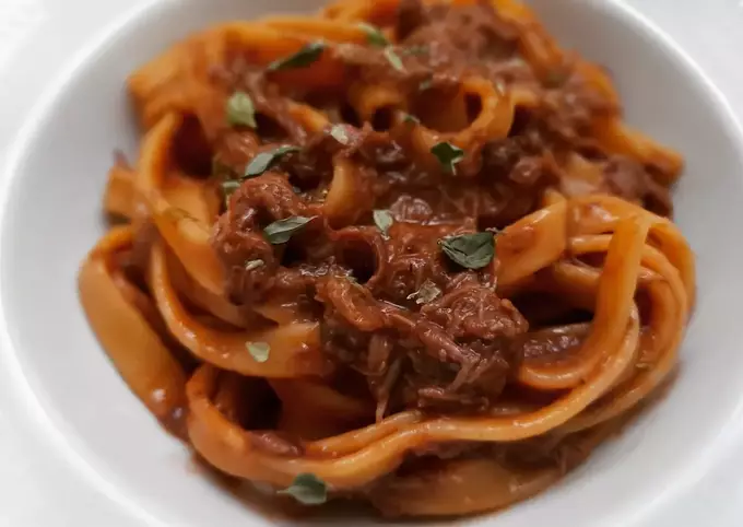 Tagliatelle de chili con salsa de carrilleras